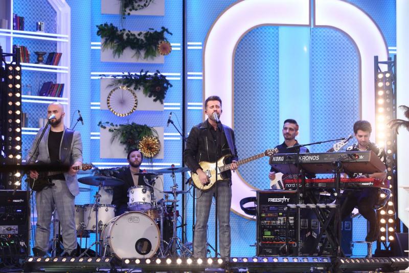 12 ani fr Neatza cu Răzvan și Dani: "Povestea acestei emisiuni începe cu o negociere, într-un loc de joacã pentru copii. 12 ani mai târziu..."