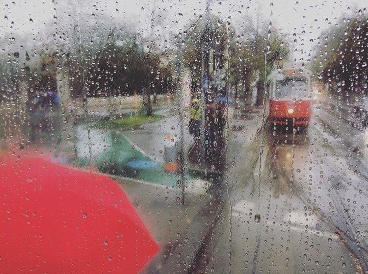 Cod galben în 24 de județe: vijelii, grindină, ploi și descărcări electrice! Ce anunță meteorologii