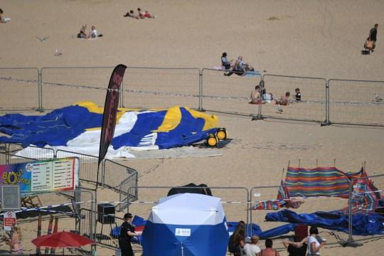 Accident cumplit! O fetiță de trei ani a murit în timp ce sărea pe o trambulină. Greșeala care i-a fost fatală. „Cineva pusese un tun”