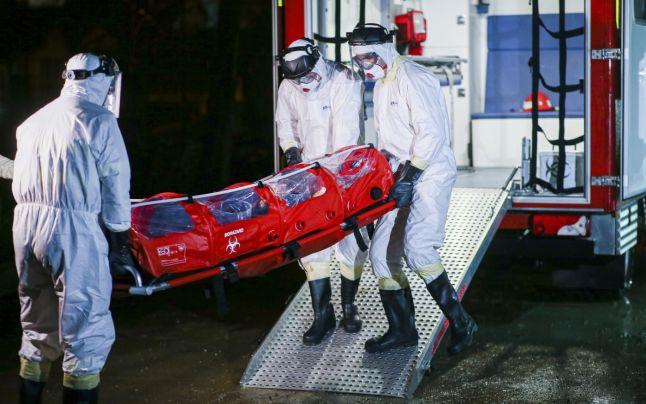 Cursa pentru un leac! Ce companii se bat pentru a trata coronavirusul? Un medicament ratat anti-Ebola, un vaccin intranazal, la un pas să fie lansate pe piață