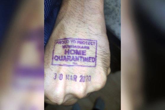 Suspecții de coronavirus, ștampilați pe mână, ca în lagăr! Cine iese din casă este arestat imediat. Țara care ia cele mai dure măsuri împotriva COVID-19