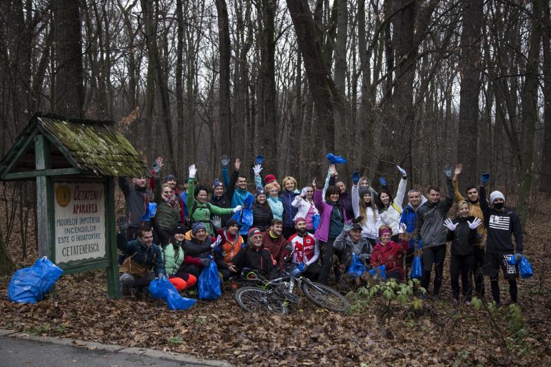 Se lansează Plogging pentru România,  mișcare ecologică prin alergare și sport, ce curăță de gunoaie zonele verzi  din țară