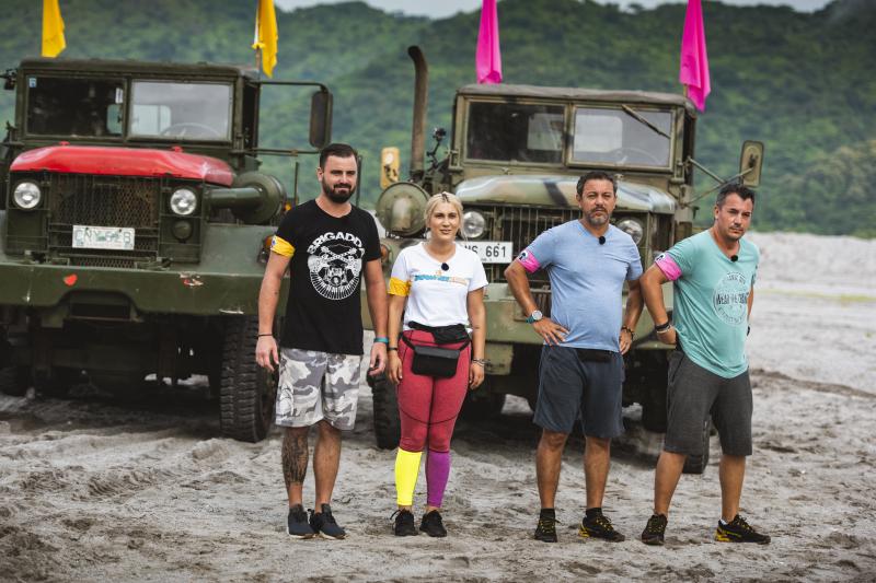 Lacrimi de emoție și o lecție uriașă de viață, la Asia Express! Două echipe au mers să ducă provizii unui trib sărac, dar au făcut o descoperire emoționantă