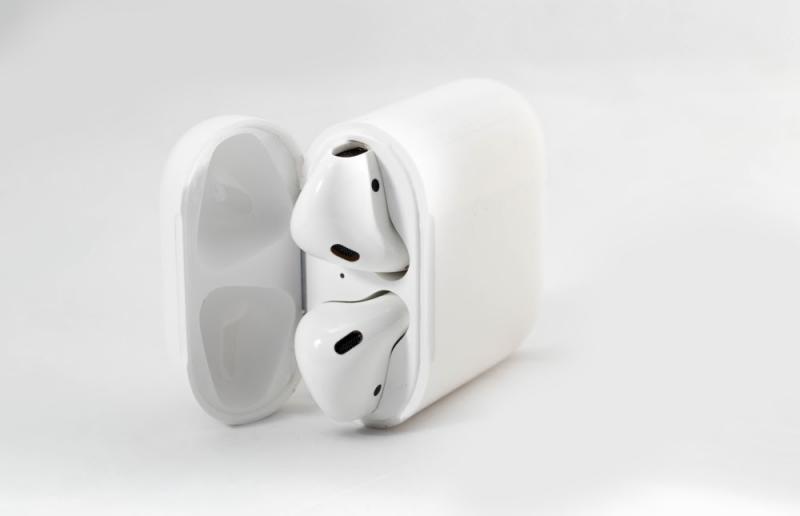 Ce poți să faci cu o pereche de airpods?