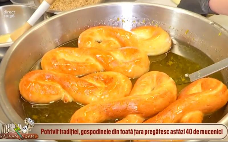 Trei rețete de mucenici. Mucenici moldovenești de post, de dulce și mucenici fierți.