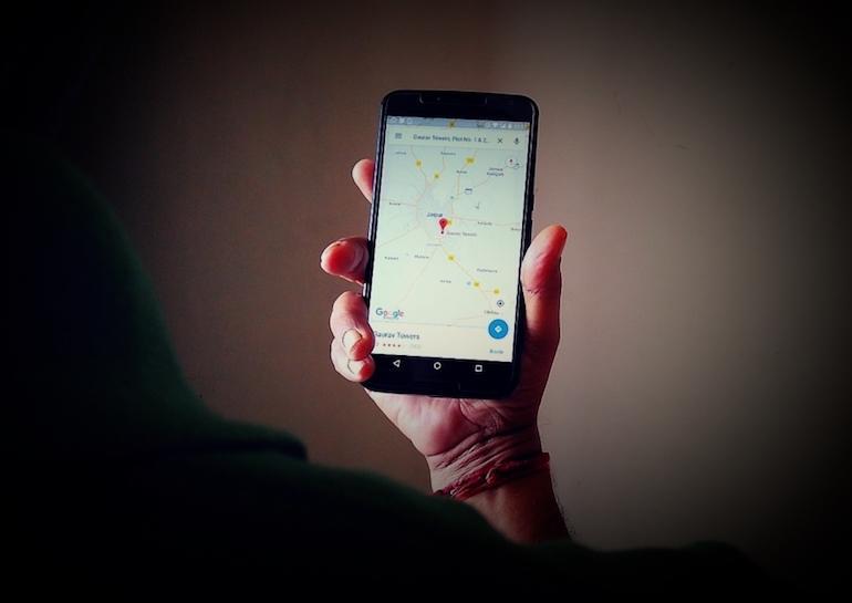 Telefonul mobil, armă pentru răspândirea coronavirusului! Ce aplicație pregătește România