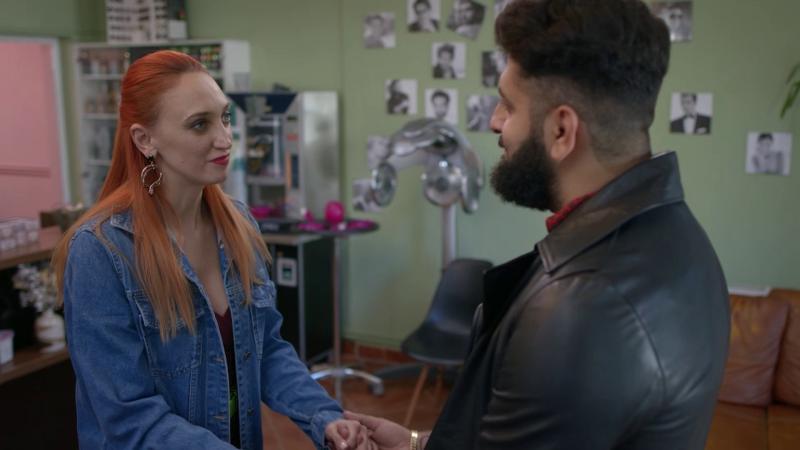 Emblema orașului Mangalița, porcușorul Steluțu, dispare, iar manelistul Bebe vrea să devină tătic