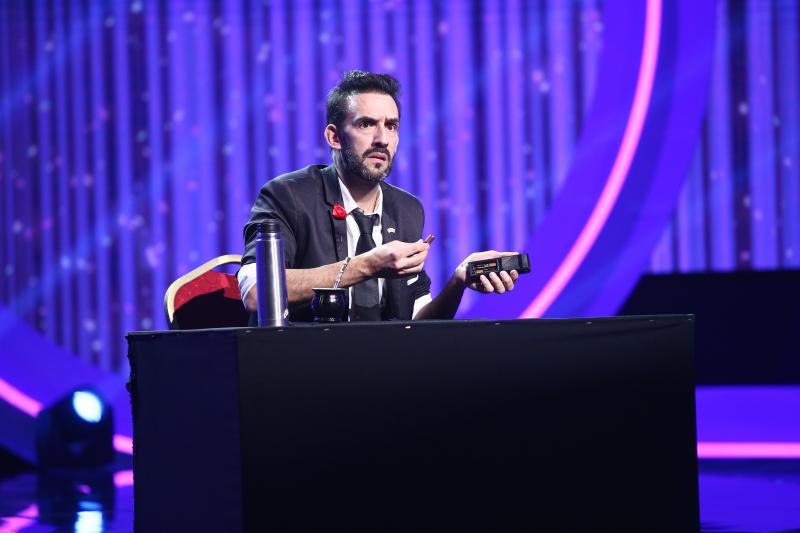 A făcut să apară banii pe masă, din senin! Sergio Starman i-a lăsat mască pe jurații iUmor: „Încercam să înțeleg”