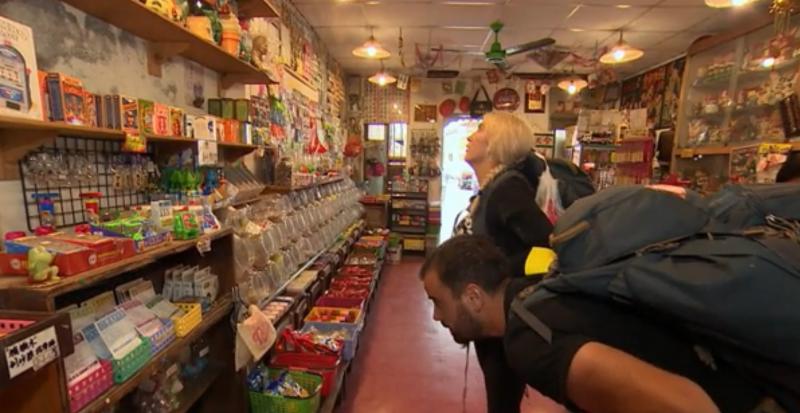 Concurenții caută moneda ce le poate asigura locul &icirc;n finala Asia Express! Cine a avut noroc