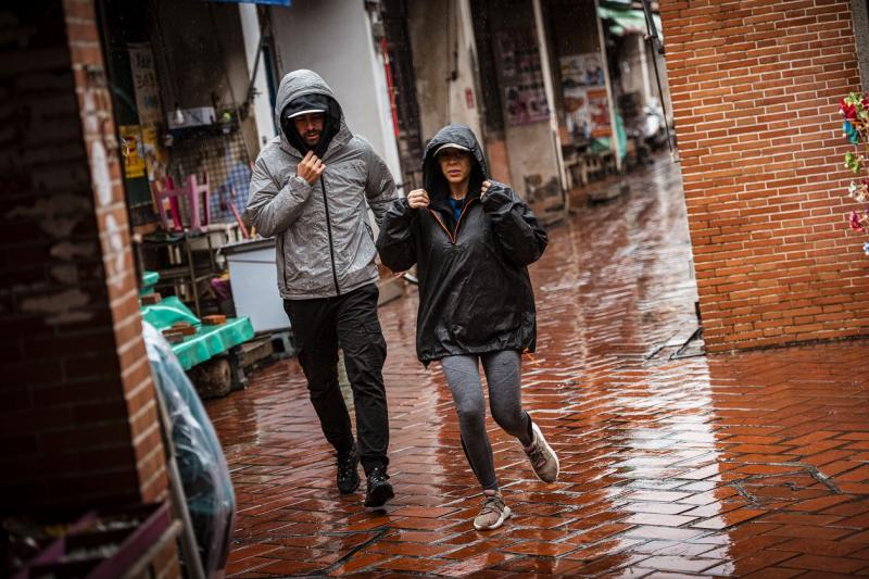 „Asia Express”, sezonul 3, lider de audiență! Premieră în istoria emisiunii! Speak a cerut-o de soţie pe Ştefania! FOTO