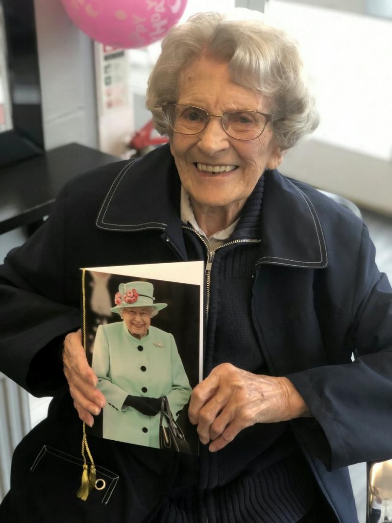 „Mă simt foarte norocoasă”. A învins coronavirusul, la 106 ani, după ce a prins Primul și Al Doilea Război Mondial! Ce și-a dorit, la ieșirea din spital. FOTO