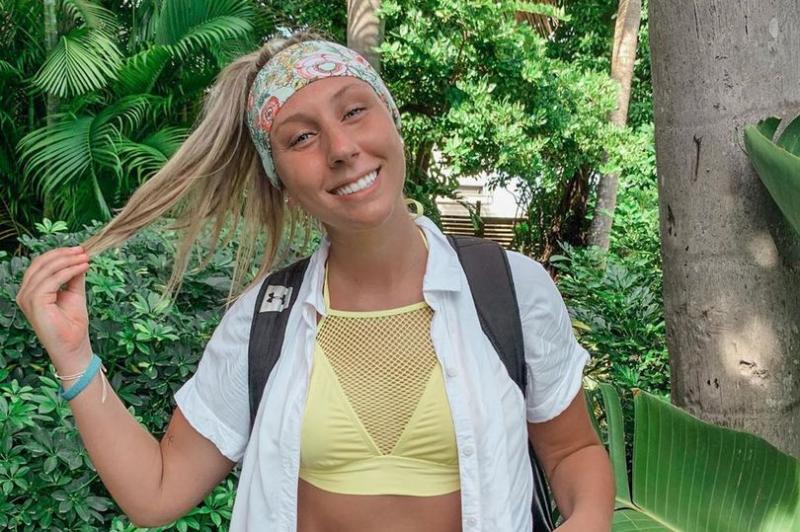 Are 22 de ani și a fost doborâtă de un simptom nou al coronavirusului: „Nu am mai simțit niciodată așa ceva. Mi-a fost frică să nu mor”