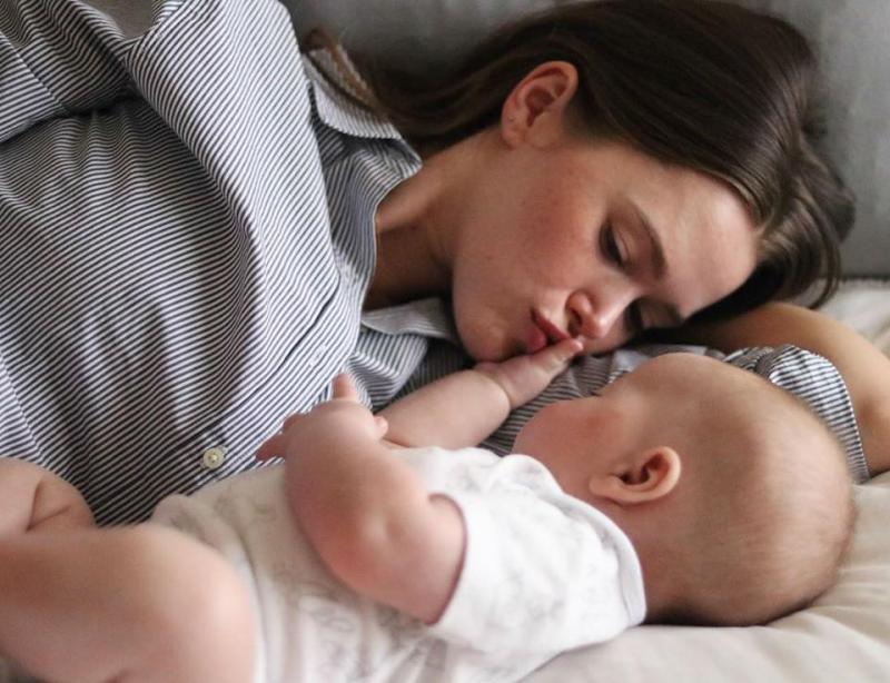 „NU! N-am 16 ani, ci 30! DA, am trei copii!!”. Valeria este confundată cu sora copiilor ei! A dezvăluit trucurile prin care își menține tinerețea - FOTO