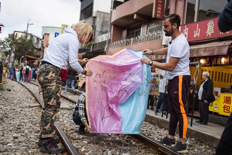 Asia Express își desemnează finaliștii. Emisiunea a obținut asearã un nou record de audiență