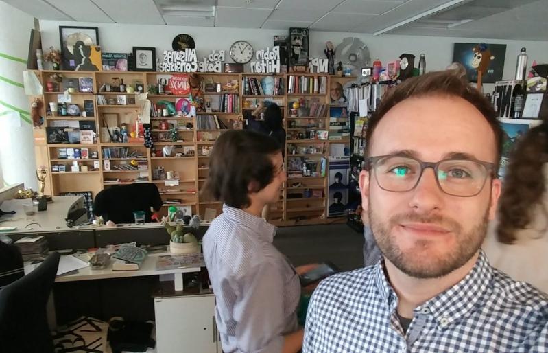 El este tânărul care a acceptat să fie vaccinat împotriva COVID-19. Se expune unor riscuri uriașe: „Există trei posibilități înspăimântătoare”