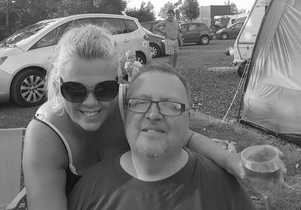 „Am avut 15 minute să îmi iau adio. N-am putut să îl ating, să îl sărut”- Așa sunt destrămate familii, căsnicii. Așa rămân copii fără părinți