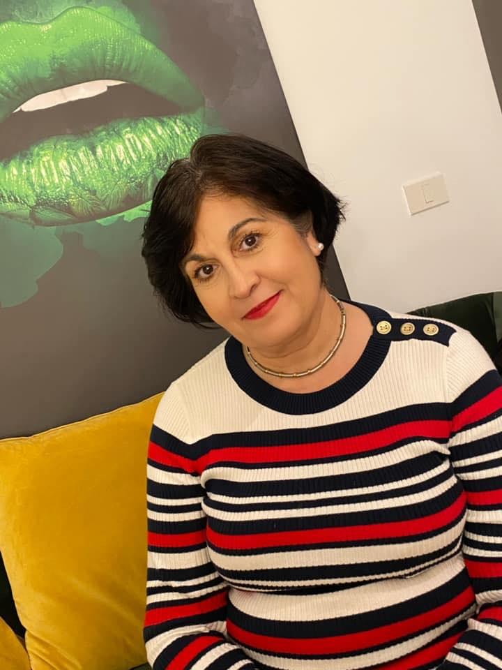 Cum arată mama lui Speak? Ea este viitoare soacră a Ștefaniei. Artistul seamănă leit cu cea care i-a dat viață | Foto