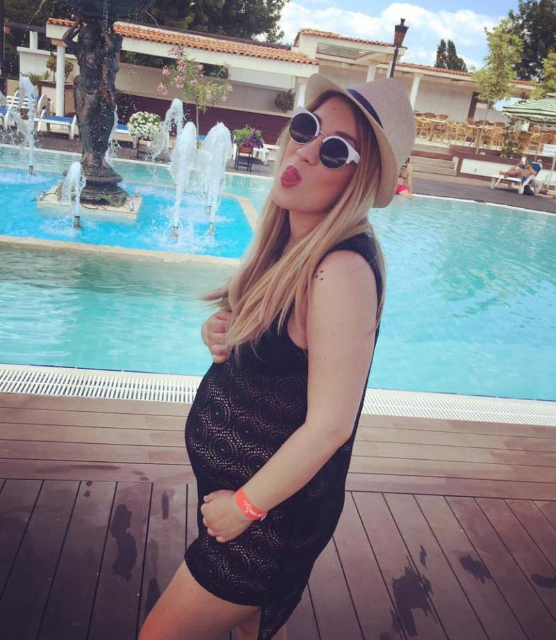 Îți mai aduci aminte cum arăta Adda când era însărcinată? |Galerie foto