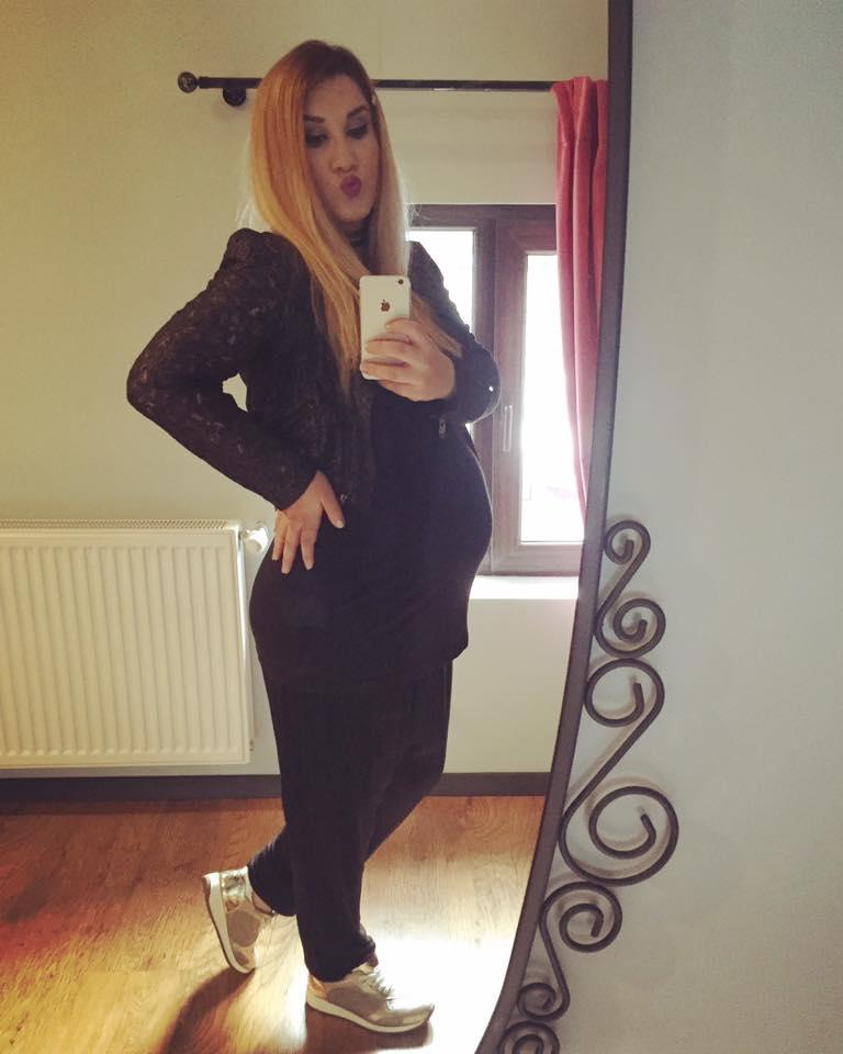 Îți mai aduci aminte cum arăta Adda când era însărcinată? |Galerie foto