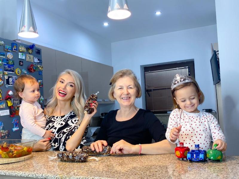 S-a aflat! Câți bani face Andreea Bălan din YouTube. Câștigă Dorian Popa mai mult ca ea? „Dacă nu vă place, nu mă urmăriți!”