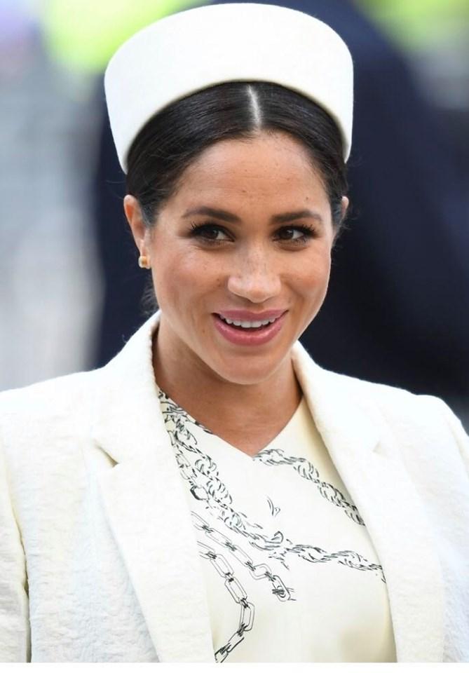 Modă în stil regal! Situații când Kate Middleton și Meghan Markle s-au inspirat din ținutele Prințesei Diana