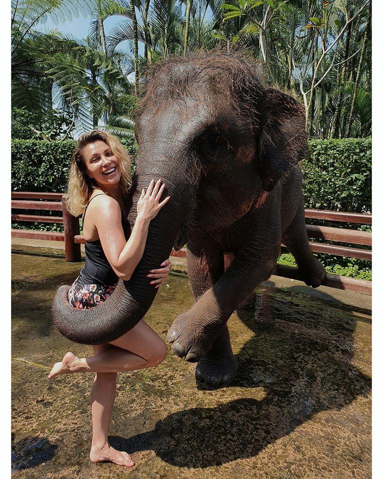 ”Izolarea oamenilor a dus la o epidemie de țânțari." Vacanța din Bali s-a transformat într-un coșmar pentru Lora! ”Poartă virusul Dengue, mai periculos decât coronavirus”