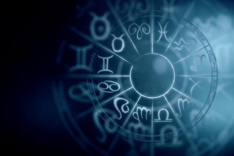 Trei zodii primesc o lovitură grea în iunie: examene ratate, relații încheiate și multe lacrimi!