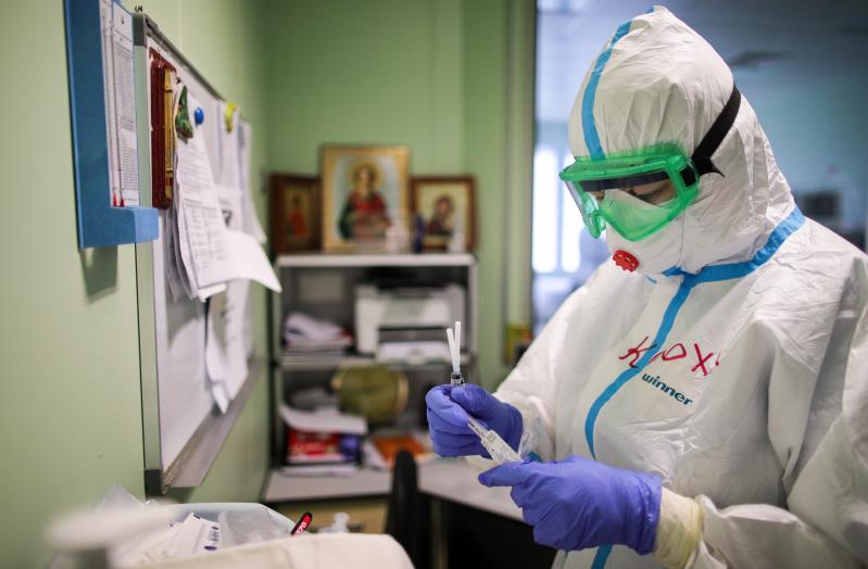 S-a schimbat tot! Care sunt noile simptome ce indică infecția COVID-19? Medicii, atenți la aceste detalii