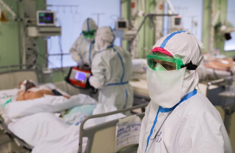 S-a schimbat tot! Care sunt noile simptome ce indică infecția COVID-19? Medicii, atenți la aceste detalii