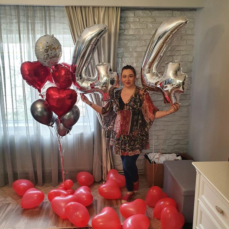 Oana Roman i-a pus la punct pe critici! Reacția acidă a vedetei după ce a fost atacată pe internet: "Ești urâtă rău și cu ceva probleme mentale"