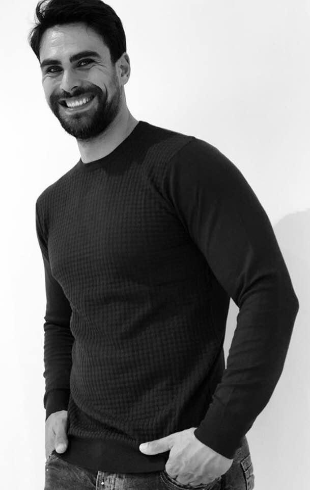 Cum arată și cu ce se ocupă acum, cea mai iubită ispită de la „Insula Iubirii”. Pandemia de COVID-19 a prins-o în Italia