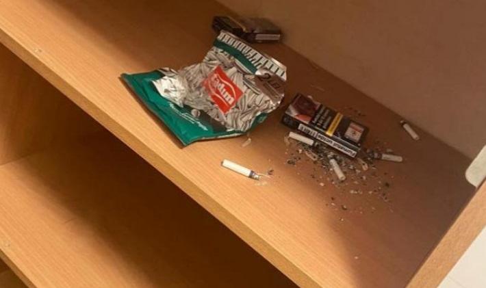 Imagini scandaloase! Dezastru total în centrele de carantină! „Nu se poate să distrugi mobilier, să scoți prize din pereți” - FOTO