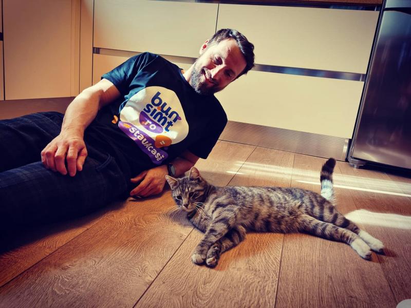 Noua pasiune a lui Dani Oțil! Cum își umple vedeta timpul liber. Imagini care te vor sensibiliza! |FOTO