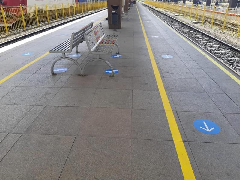 „Tu decizi: 500 lei amendă sau 3 lei masca de protecție!”. CFR, reguli stricte pentru cei care călătoresc cu trenul! Ce măsuri au fost impuse în gări - FOTO