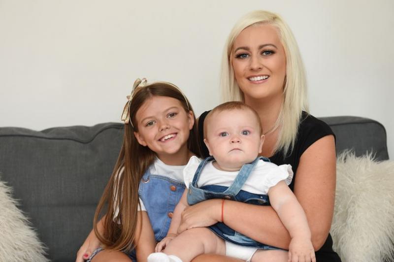 „Să știți că mami v-a iubit foarte mult. Să nu mă uitați”. Pe moarte, o mamă și-a luat rămas bun de la fiicele sale: „Nu vreau să mă vadă la final”