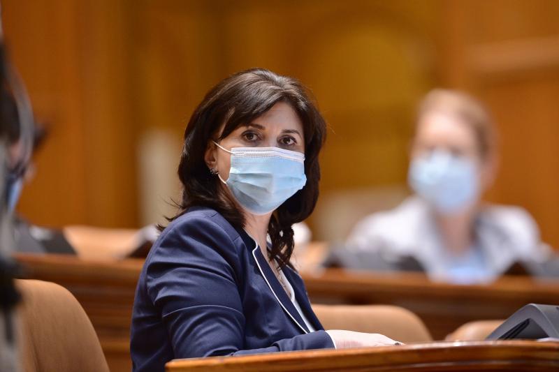 Anunțul momentului! Elevii vor merge gratuit cu orice mijloc de transport, doar pe baza carnetului de elev