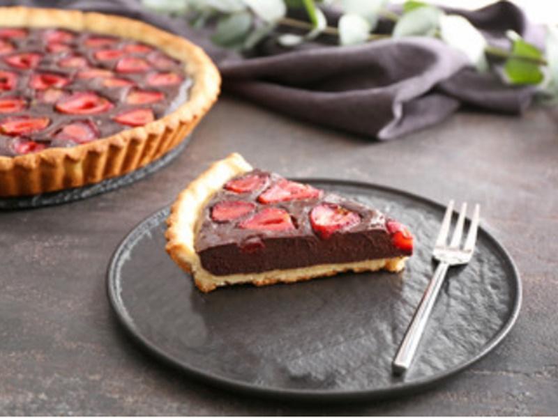 Rețetă de desert cu căpșuni. Rețetă de tartă cu ciocolată și căpșuni