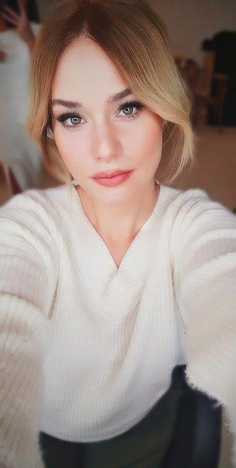 Feli a făcut dezvăluiri despre cea mai neagră perioadă din viața ei: "Uneori plâng la desene, alteori iau viața-n piept și mă lupt cu ea."  Ce s-a întâmplat cu artista