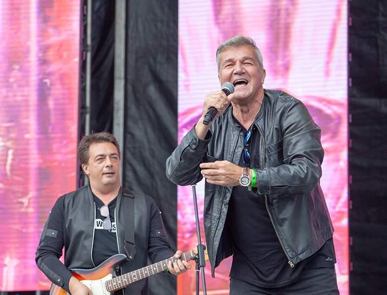 Trupa Holograf a dat iar lovitura! Artiștii au făcut cel mai tare videoclip, folosind ce au găsit prin casă