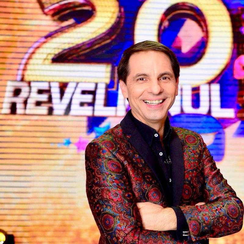 "Zgârcitule, spune ceva util!" Răspunsul senzațional dat de Dan Negru unui fan care i-a spus că este avar: "Nu mă pricep la sfaturi, cât despre zgârcenia mea..."