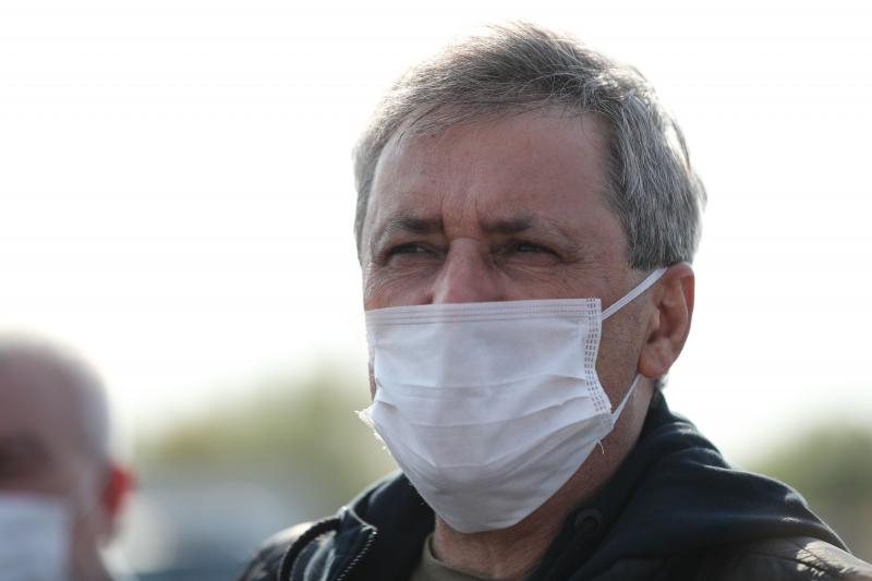 Marcel Vela a recunoscut! Polițiștii nu mai dau amenzi românilor până pe 15 mai: "Au fost aplicate doar câteva avertismente"