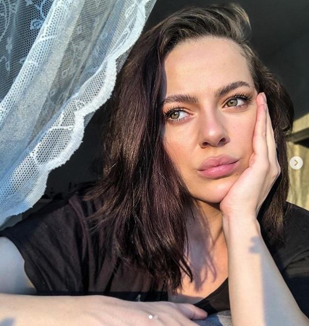 Sora Lidiei Buble e o adevărată bombă sexy! Cum arată Estera și cu ce se ocupă