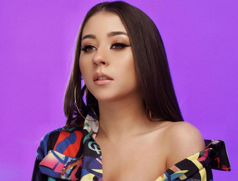 Nicole Cherry este de nerecunoscut! Cum arată artista fără strop de machiaj, la primele ore ale dimineții | FOTO