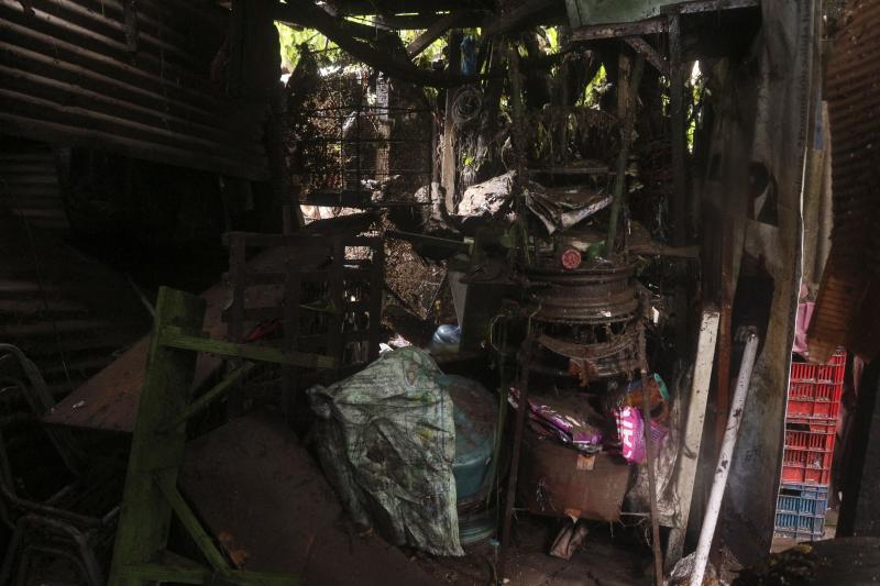 FOTO | Imagini apcaliptice cu furtuna Amanda din El Salvador. Asfaltul a fost smuls, casele dărâmate și mașinile aruncate una peste cealaltă