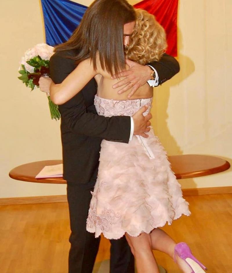 Alessandra Stoicescu, aniversare în familie! Frumoasa prezentatoare a sărbătorit șapte ani de mariaj! Ce mesaj emoționant a postat pe conturile sale de socializare! |Foto