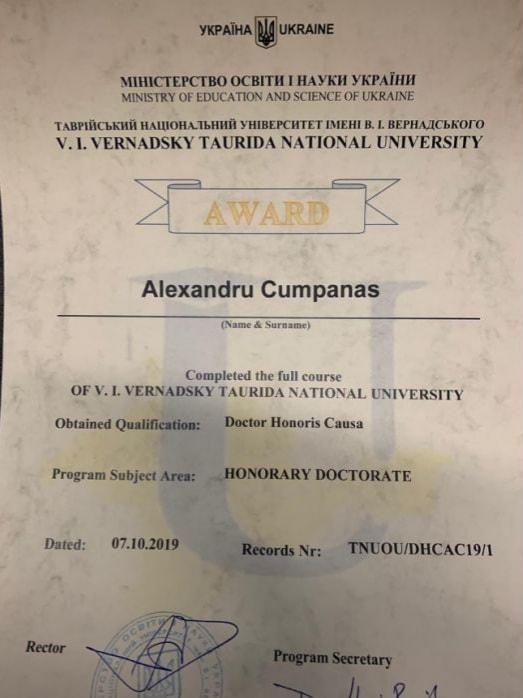 A dat cărțile pe față! Ce notă a luat la BAC Alexandru Cumpănașu. "Pun aici o parte din diplome, specializări și distincții primite de un tânăr până la 39 ani"