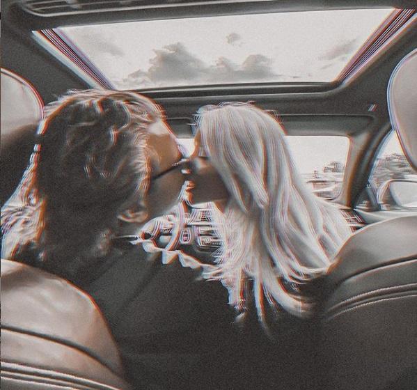 Carmen Grebenișan, foc și pară! I-a dat cel mai tare răspuns unei fane care i-a criticat iubitul! „Stau cu el pentru asta!” – GALERIE FOTO