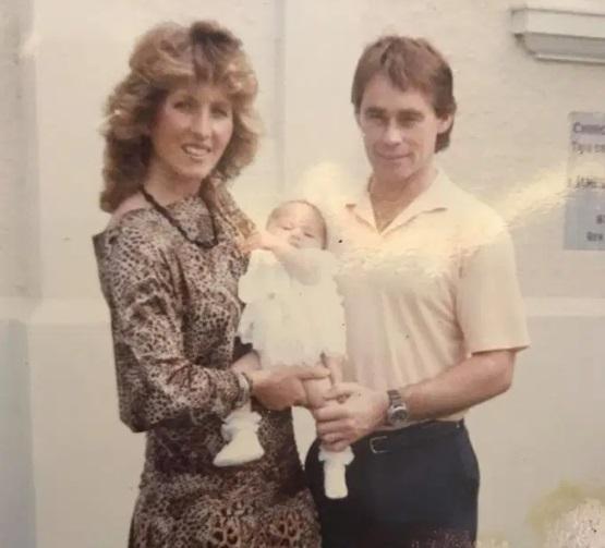 „Am 62 de ani și tinerii de 20 de ani sunt înnebuniți după mine!”. O bunică a dezvăluit cum a obținut un trup de zeiță! FOTO