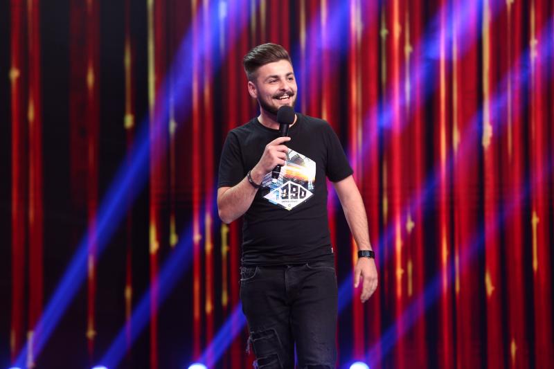 Eduard Vacariu, stand up comedy pe gustul lui Cheloo! „Am rămas cu așteptările umflate și a trebuit să mi le dezumflu singur”