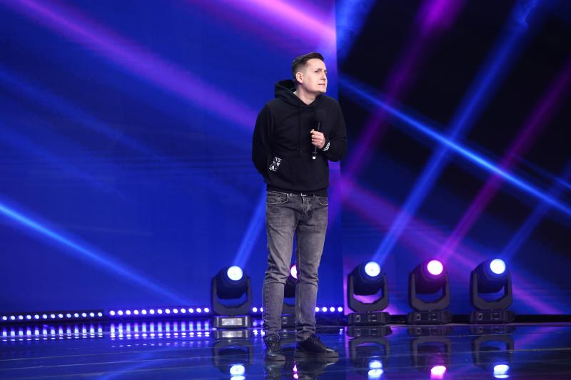 George Tănase, show de senzație la iUmor! „Eu aș face o spălătorie de babe în curtea fiecărei biserici"